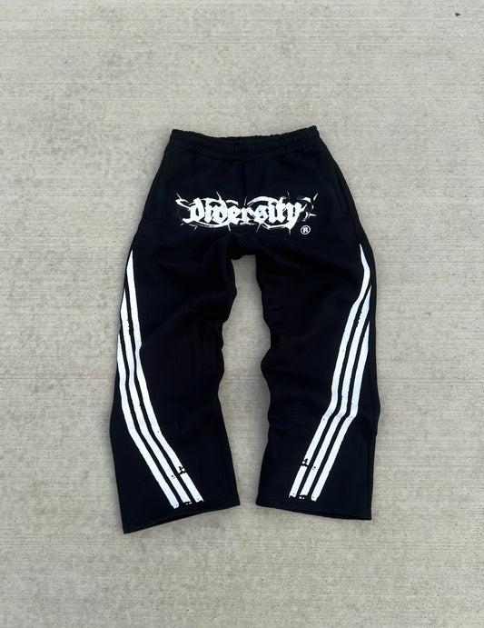 diversity-crown baggy sweats